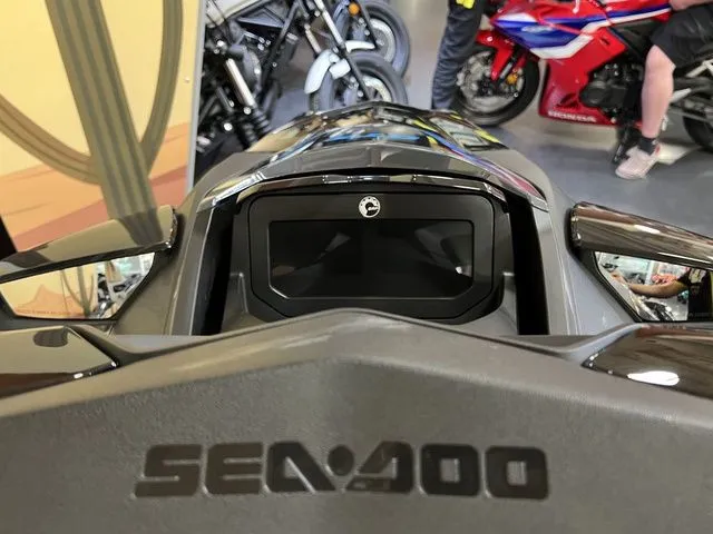 Slide: The Image of Sea-Doo GTX 230 2025 - 8