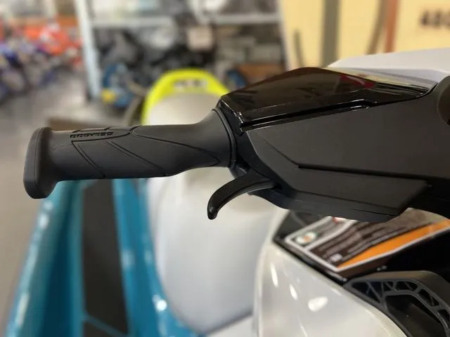 Slide: The Image of Sea-Doo GTI 2025 - 20