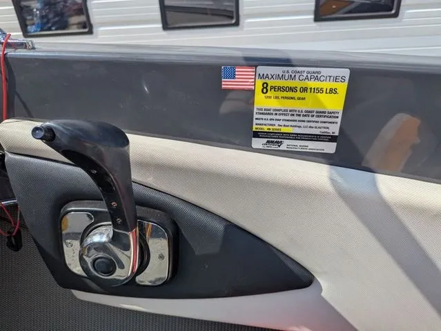 Slide: The Image of Glastron GTS 187 2016 - 11