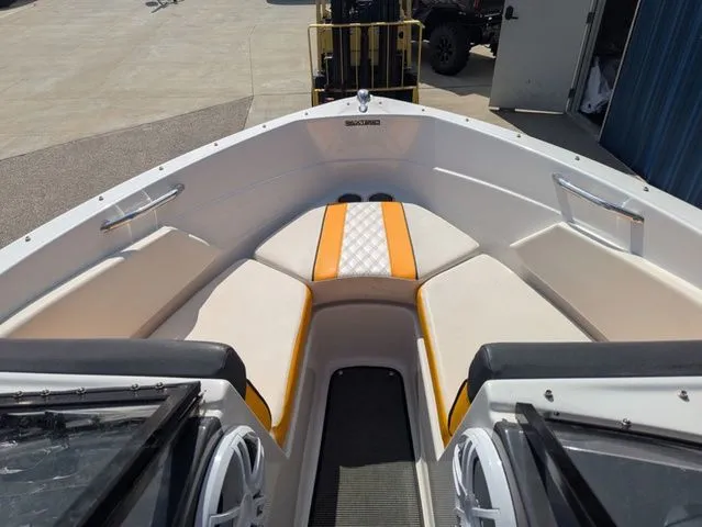 Slide: The Image of Glastron GTS 187 2016 - 14