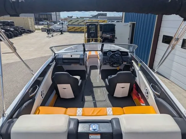 Slide: The Image of Glastron GTS 187 2016 - 5