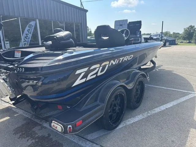 Slide: The Image of Nitro Z20 Pro 2020 - 3