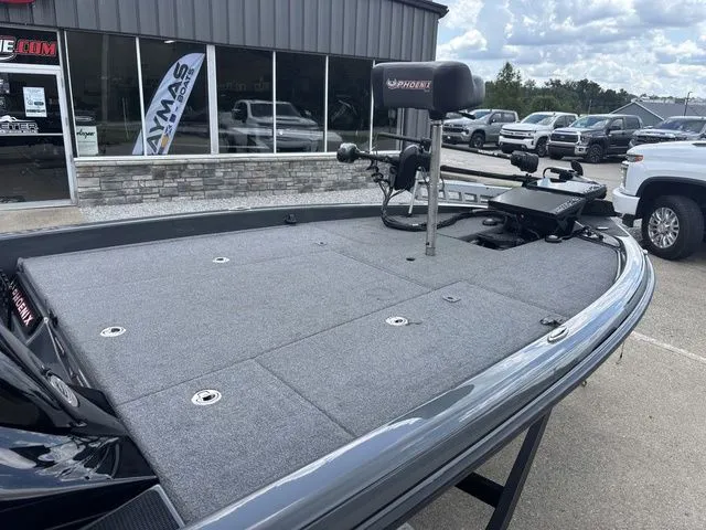 Slide: The Image of Phoenix Bass Boat 921 ELITE 2021 - 7
