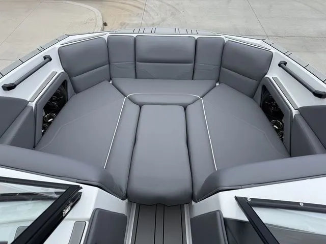 Slide: The Image of Moomba Max 2026 - 10