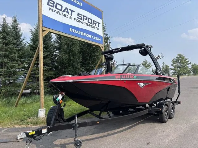 Slide: The Image of Tigé Z3 2022 - 2