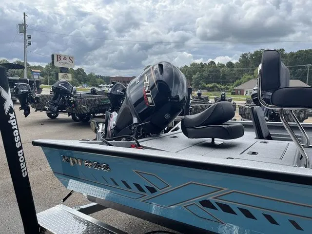 Slide: The Image of Xpress H22B 2025 - 13