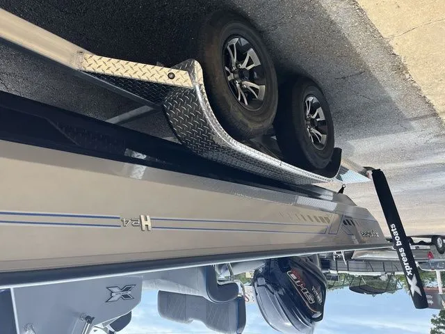 Slide: The Image of Xpress H24B 2025 - 19