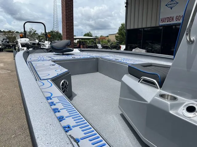 Slide: The Image of Xpress H24B 2025 - 5