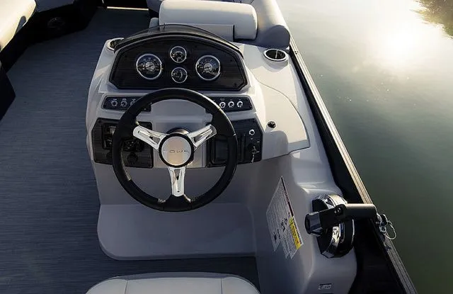 Slide: The Image of Lowe SS230WV TL 2026 - 10