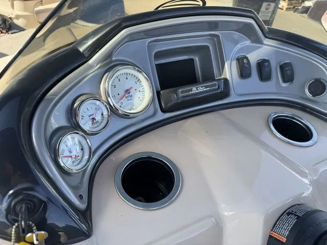 Slide: The Image of Sun Tracker Fishin' Barge 20 DLX 2017 - 41