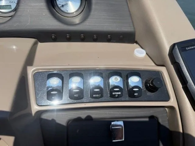 Slide: The Image of Bennington 23 GSRFB 2019 - 16