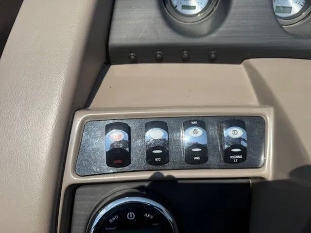 Slide: The Image of Bennington 23 GSRFB 2019 - 17