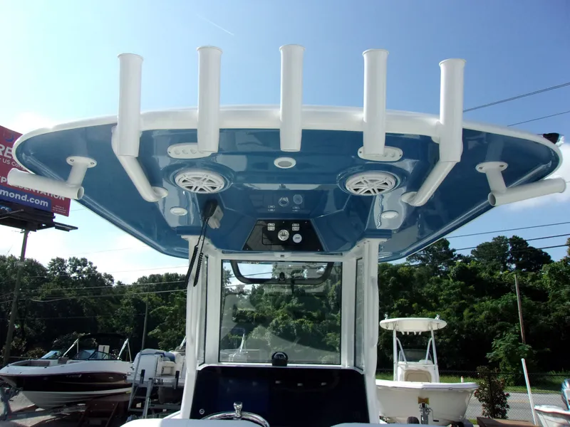 Slide: The Image of Sportsman Masters 247OE Bay Boat 2026 - 5