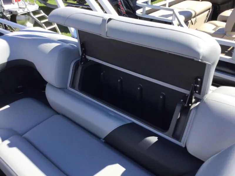 Slide: The Image of Sun Tracker SF20 BLU WOV 115 2026 - 10