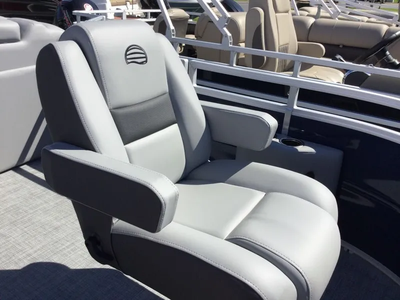 Slide: The Image of Sun Tracker SF20 BLU WOV 115 2026 - 12