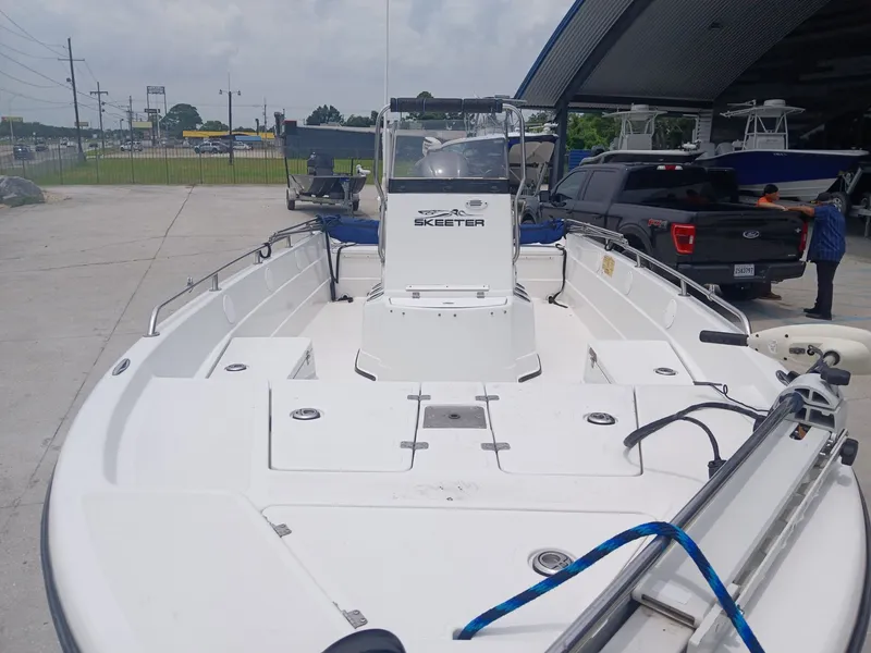 Slide: The Image of Skeeter ZX 2200 2005 - 5