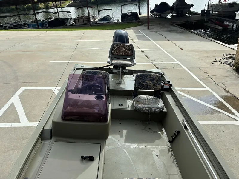 Slide: The Image of Tracker Grizzly 1754 Jon 2020 - 6