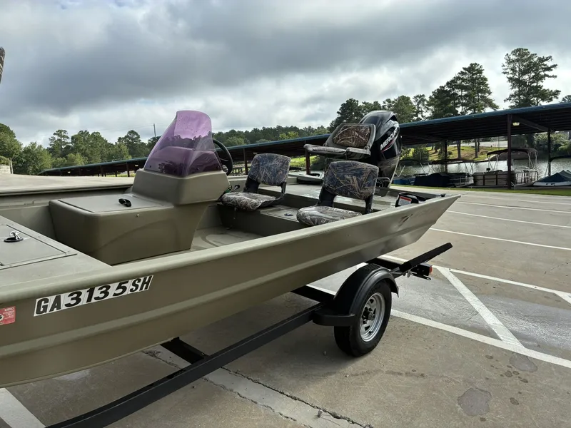 Slide: The Image of Tracker Grizzly 1754 Jon 2020 - 7