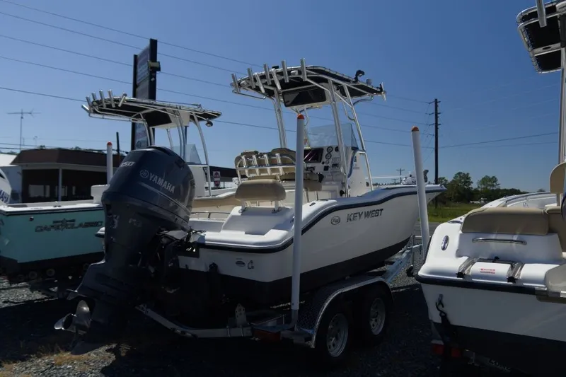 Slide: The Image of Key West 211 Center Console 2014 - 3