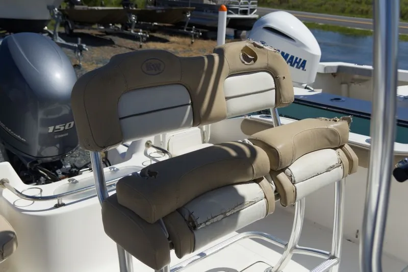 Slide: The Image of Key West 211 Center Console 2014 - 6