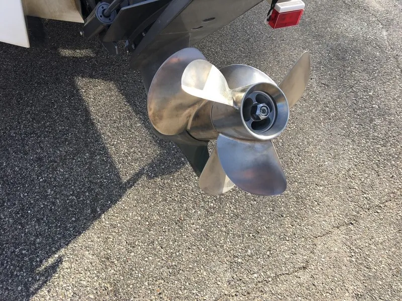 Slide: The Image of Cobalt 190 1998 - 5