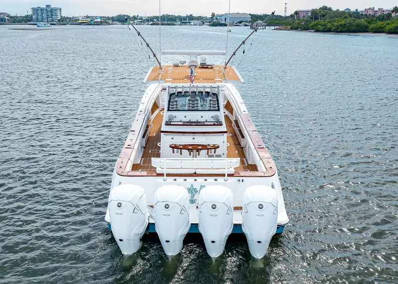 Slide: The Image of HCB Suenoz 2020 - 13