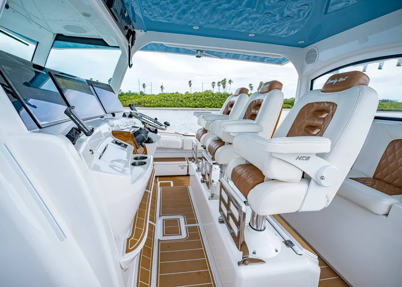 Slide: The Image of HCB Suenoz 2020 - 38