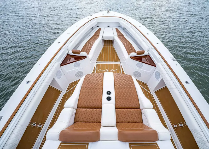 Slide: The Image of HCB Suenoz 2020 - 51