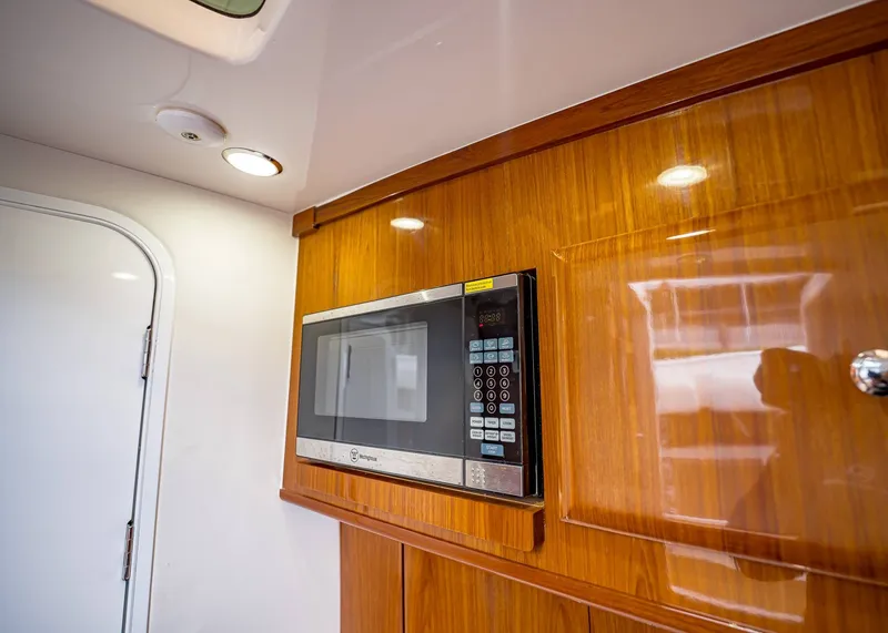 Slide: The Image of HCB Suenoz 2020 - 57