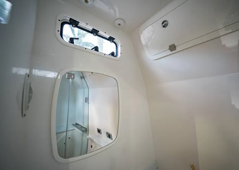 Slide: The Image of HCB Suenoz 2020 - 59