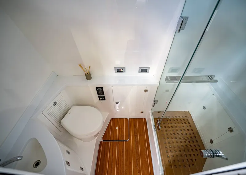 Slide: The Image of HCB Suenoz 2020 - 62