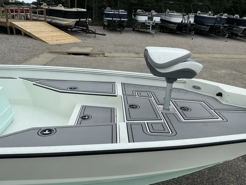 Slide: The Image of Excel Bay Pro 220 220 ELITE 2026 - 3