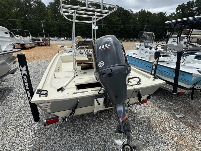 Slide: The Image of Xpress Xplorer CC Bay Series XP20CC 2024 - 3