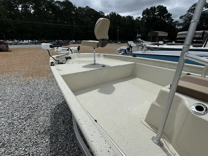 Slide: The Image of Xpress Xplorer CC Bay Series XP20CC 2024 - 5