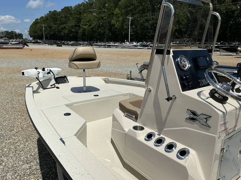 Slide: The Image of Xpress H20B Bay 2026 - 11