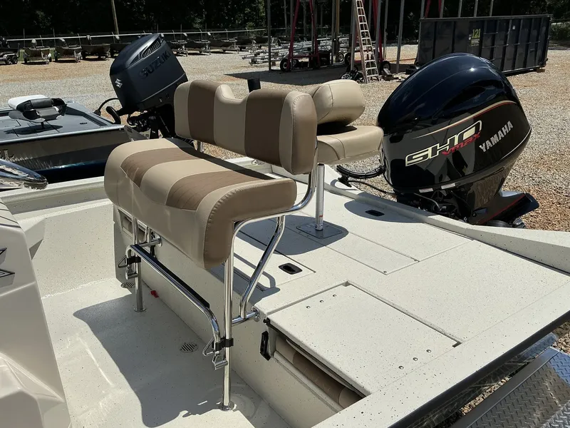 Slide: The Image of Xpress H20B Bay 2026 - 8