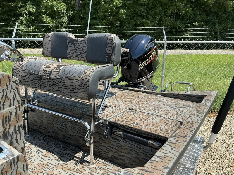 Slide: The Image of Xpress H20B Bay 2026 - 6