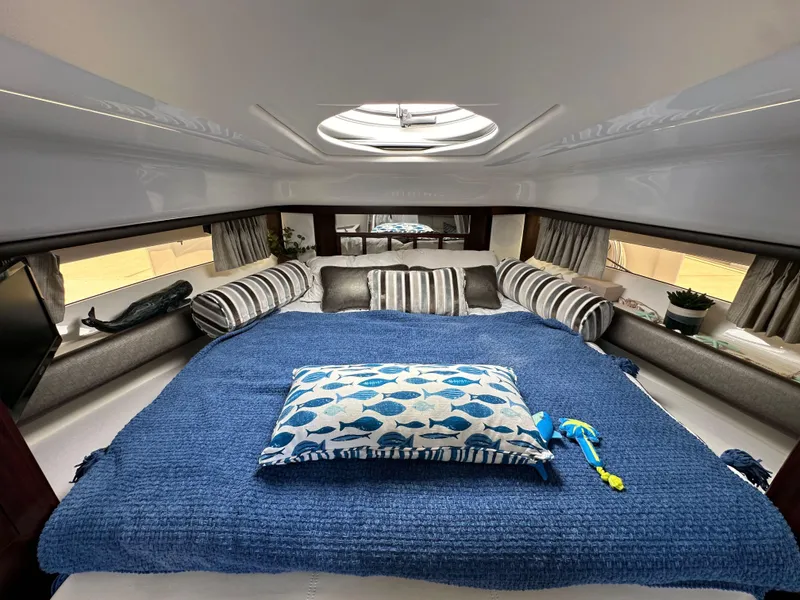 Slide: The Image of Monterey 355 Sport Yacht 2020 - 55