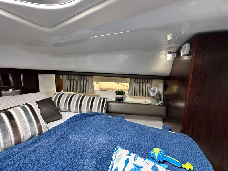 Slide: The Image of Monterey 355 Sport Yacht 2020 - 57