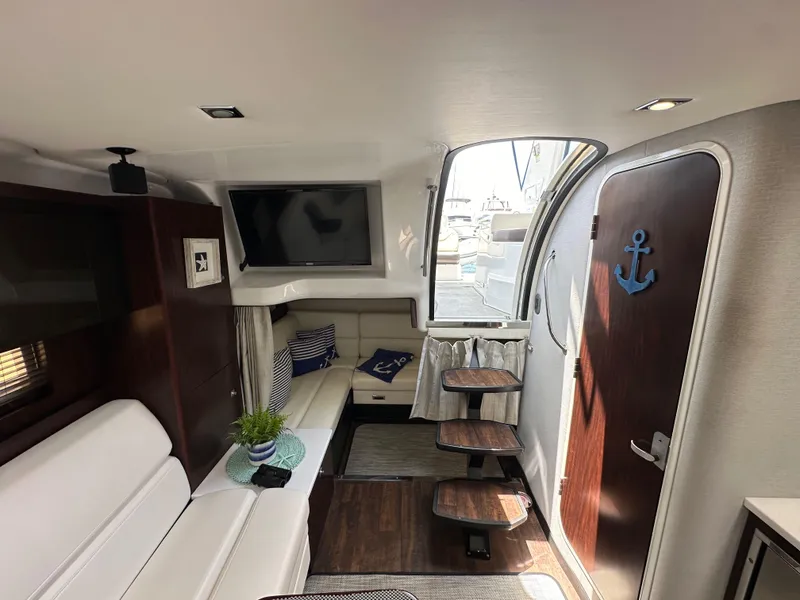 Slide: The Image of Monterey 355 Sport Yacht 2020 - 62