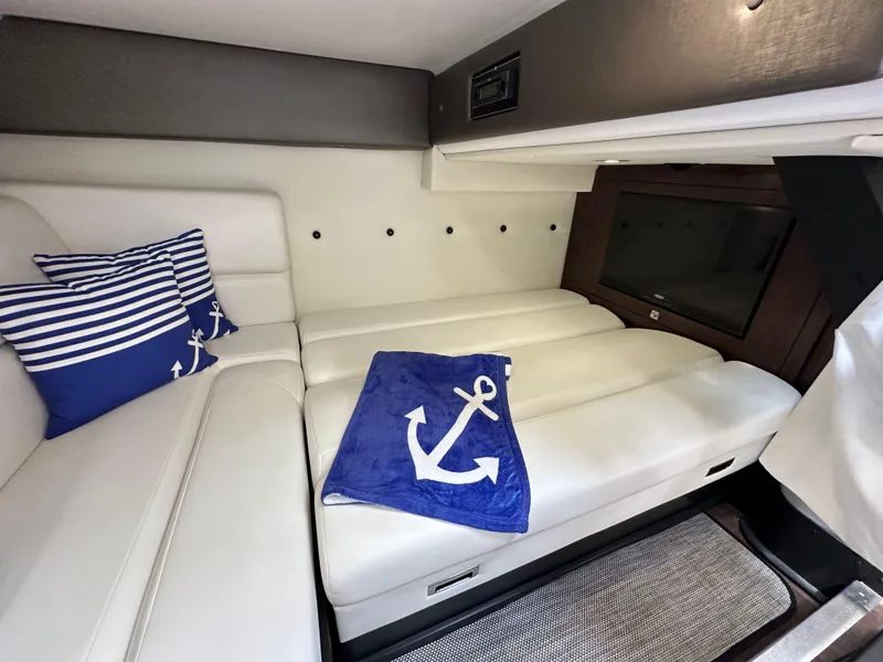 Slide: The Image of Monterey 355 Sport Yacht 2020 - 70