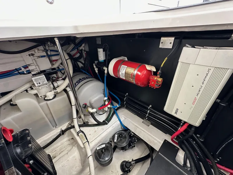 Slide: The Image of Monterey 355 Sport Yacht 2020 - 81