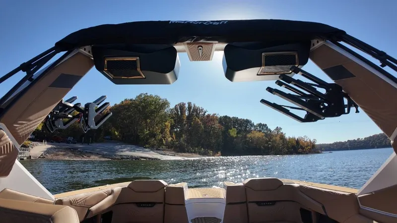 Slide: The Image of MasterCraft XSTAR23 2026 - 14