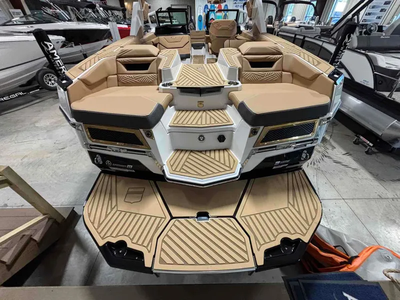 Slide: The Image of MasterCraft XSTAR23 2026 - 7