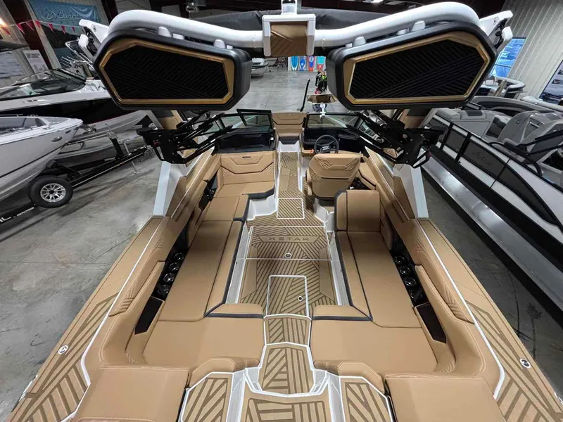 Slide: The Image of MasterCraft XSTAR23 2026 - 8