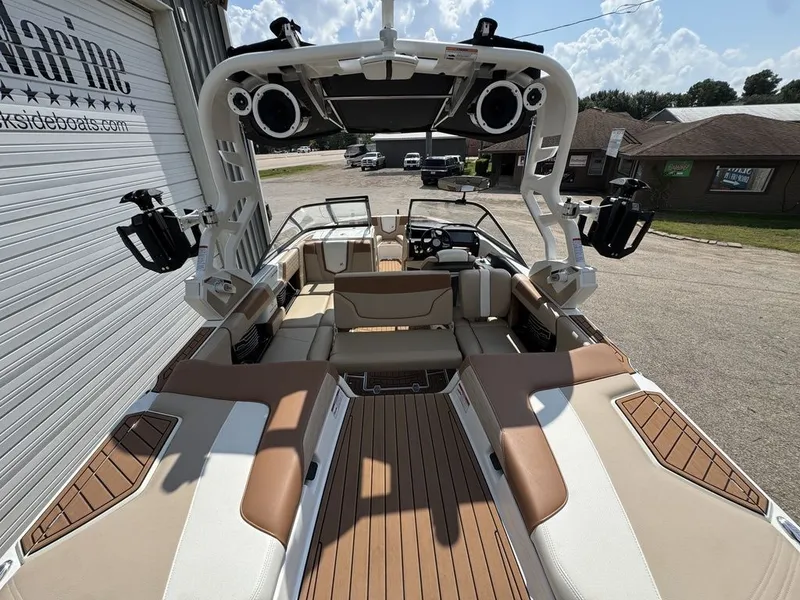Slide: The Image of Nautique Super Air Nautique G21 2018 - 4