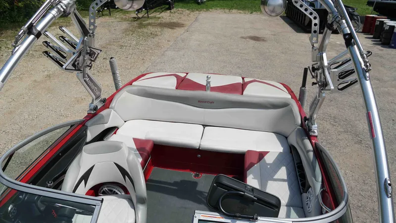 Slide: The Image of MasterCraft X2 2009 - 20