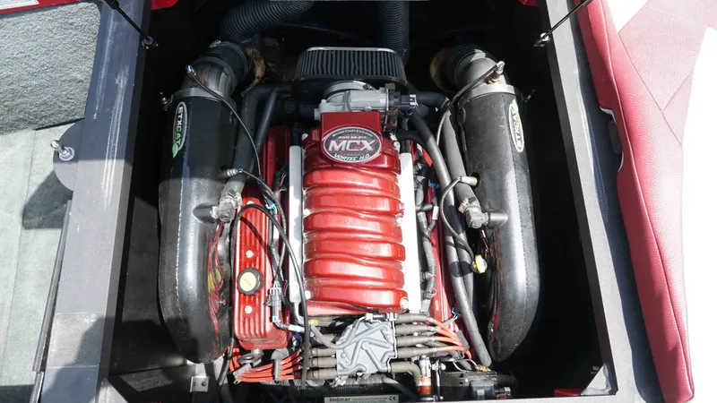 Slide: The Image of MasterCraft X2 2009 - 24