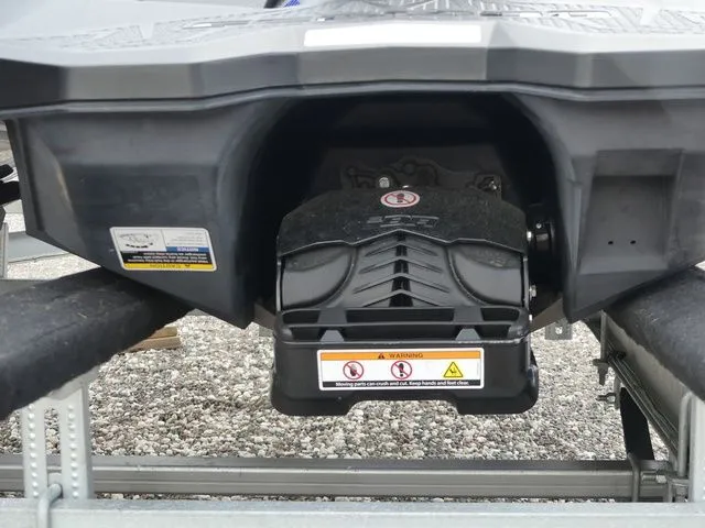 Slide: The Image of Sea-Doo Spark Trixx 3up 2023 - 5