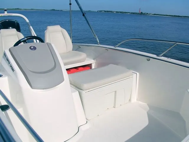 Slide: The Image of Boston Whaler 160 Super Sport 2024 - 7